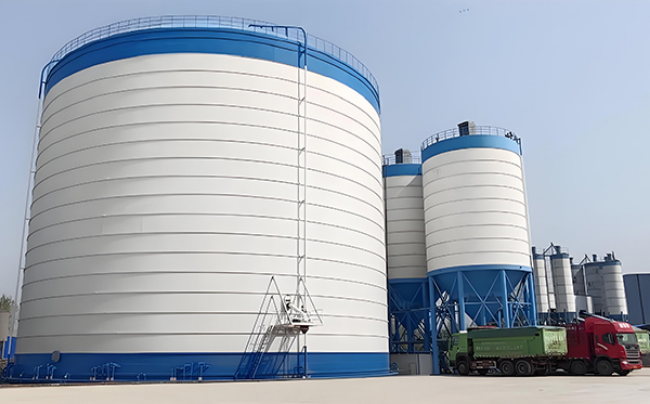 大型鋼板庫流態(tài)化卸料過程原理